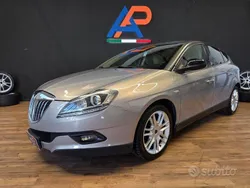 Oro Usata 2010 Lancia Delta Tre volumi | 3490 € (Buon prezzo)