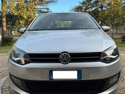 Grigio Usata 2011 VW Polo Tre volumi | 6400 €