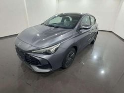 Grigio Nuova 2025 MG MG3 Due volumi | 15.490 € (Buon prezzo)