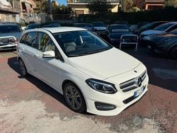 Bianco Usata 2018 Mercedes B180 Monovolume | 14.900 € (Buon prezzo)