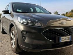 Grigio Usata 2021 Ford Kuga Business Edition SUV | 19.500 € (Buon prezzo)