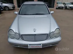 Grigio Usata 2004 Mercedes C220 Tre volumi | 3000 € (Buon prezzo)