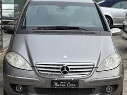 Grigio Usata 2006 Mercedes A180 Elegance Tre volumi | 3000 € (Buon prezzo)