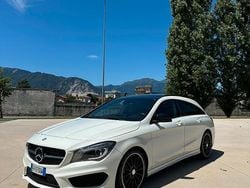 Bianco Usata 2015 Mercedes CLA200 Shooting Brake AMG Station wagon | 15.500 € (Molto cara)