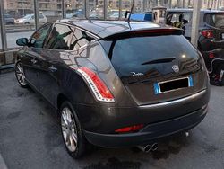 Grigio Usata 2008 Lancia Delta Due volumi | 4000 € (Buon prezzo)