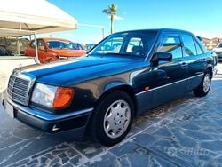 Grigio Usata 1990 Mercedes E200 Tre volumi | 8500 €