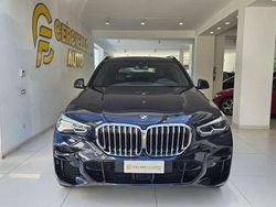Blu metallizzato Usata 2022 BMW X5 M Sport SUV | 59.900 € (Molto cara)
