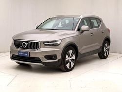 Grigio Usata 2021 Volvo XC40 Inscription SUV | 18.900 € (Buon prezzo)