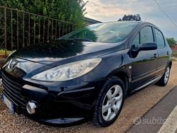 Nero Usata 2006 Peugeot 307 Tre volumi | 1950 € (Ottimo prezzo)