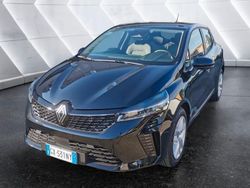 Nero Nuova 2025 Renault Clio V Evolution Tre volumi | 17.990 € (Buon prezzo)