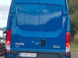 Blu Usata 2021 Iveco Daily Tre volumi | 36.900 €