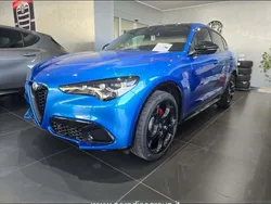 Nero Nuova 2024 Alfa Romeo Stelvio Competizione SUV | 61.900 €