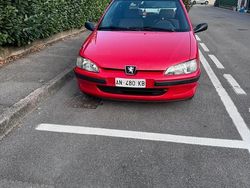 Rosso Usata 1997 Peugeot 106 Due volumi | 2200 € (Buon prezzo)
