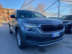 Grigio scuro Usata 2023 Skoda Kodiaq Style SUV | 23.900 € (Super prezzo)