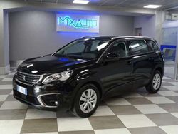 Nero metallizzato Usata 2018 Peugeot 5008 Business-Line Monovolume | 18.500 €