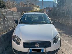 Bianco Usata 2013 Fiat Strada Pick-up | 13.000 €