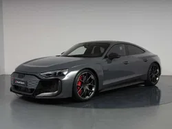 Grigio nimbus effetto perla Nuova 2025 Audi RS e-tron GT Performance Tre volumi | 179.500 € (Buon prezzo)