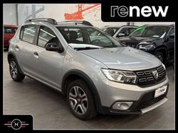 Argento metallizzato Usata 2019 Dacia Sandero Stepway Due volumi | 9200 € (Buon prezzo)