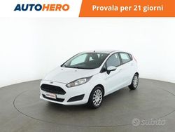 Bianco Usata 2017 Ford Fiesta Tre volumi | 9099 € (Buon prezzo)