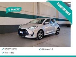 Argento Usata 2025 Toyota Yaris Hybrid Trend Tre volumi | 20.900 € (Buon prezzo)