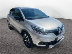 Grigio Usata 2019 Renault Captur Zen SUV | 10.900 € (Buon prezzo)