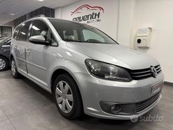 Grigio Usata 2011 VW Touran Comfortline Monovolume | 6900 € (Buon prezzo)