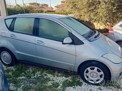Grigio Usata 2009 Mercedes A180 Coupé | 1950 €