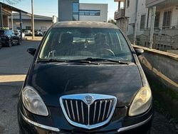 Usata 2008 Lancia Musa Monovolume | 1200 € (Ottimo prezzo)