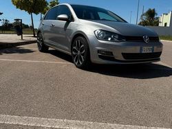 Grigio Usata 2016 VW Golf VII Tre volumi | 14.000 € (Molto cara)