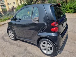 Nero Usata 2009 Smart ForTwo Coupé Pulse Due volumi | 3800 € (Ottimo prezzo)