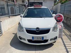 Bianco Usata 2013 Opel Agila Due volumi | 5799 € (Cara)