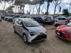 Grigio Usata 2021 Toyota Aygo X-play Due volumi | 12.800 € (Buon prezzo)