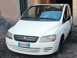 Bianco Usata 2005 Fiat Multipla Monovolume | 999 €