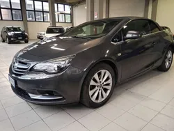 Grigio Usata 2013 Opel Cascada Cosmo Cabrio | 8500 €