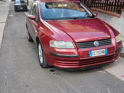 Usata 2003 Fiat Stilo Tre volumi | 3000 € (Molto cara)