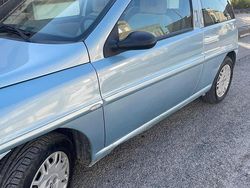 Blu Usata 2001 Lancia Ypsilon Due volumi | 1500 €