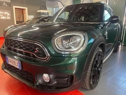 Grön Begagnad 2019 Mini Cooper SD Countryman Hype SUV | 16.490 € (Bra pris)