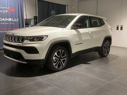 Bianco Usata 2024 Jeep Compass Altitude SUV | 26.750 € (Buon prezzo)