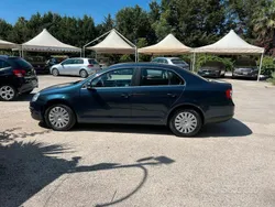 Usata 2009 VW Jetta Tre volumi | 5699 €
