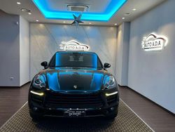 Nero Usata 2014 Porsche Macan SUV | 26.900 € (Buon prezzo)