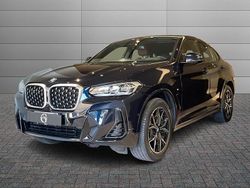 Nero Usata 2022 BMW X4 M Sport SUV | 48.600 € (Cara)