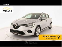 Grigio chiaro Usata 2022 Renault Clio V Zen Tre volumi | 15.950 € (Buon prezzo)