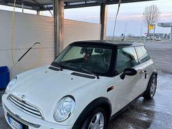 Beige Usata 2006 Mini Cooper Due volumi | 1499 € (Super prezzo)