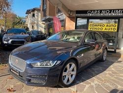 Blu Usata 2015 Jaguar XE Prestige Tre volumi | 10.990 € (Buon prezzo)