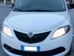 Bianco Usata 2019 Lancia Ypsilon Gold Due volumi | 9700 € (Buon prezzo)