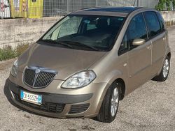 Usata 2005 Lancia Musa Monovolume | 2900 € (Buon prezzo)