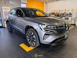 Grigio Usata 2023 Renault Austral Techno SUV | 26.450 € (Buon prezzo)
