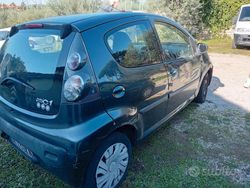 Nero Usata 2009 Citroën C1 Due volumi | 2000 € (Buon prezzo)