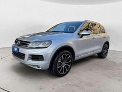 Argento metallizzato Usata 2010 VW Touareg SUV | 12.500 € (Cara)
