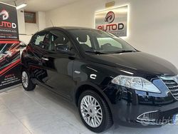 Nero Usata 2015 Lancia Ypsilon Gold Due volumi | 7199 € (Buon prezzo)